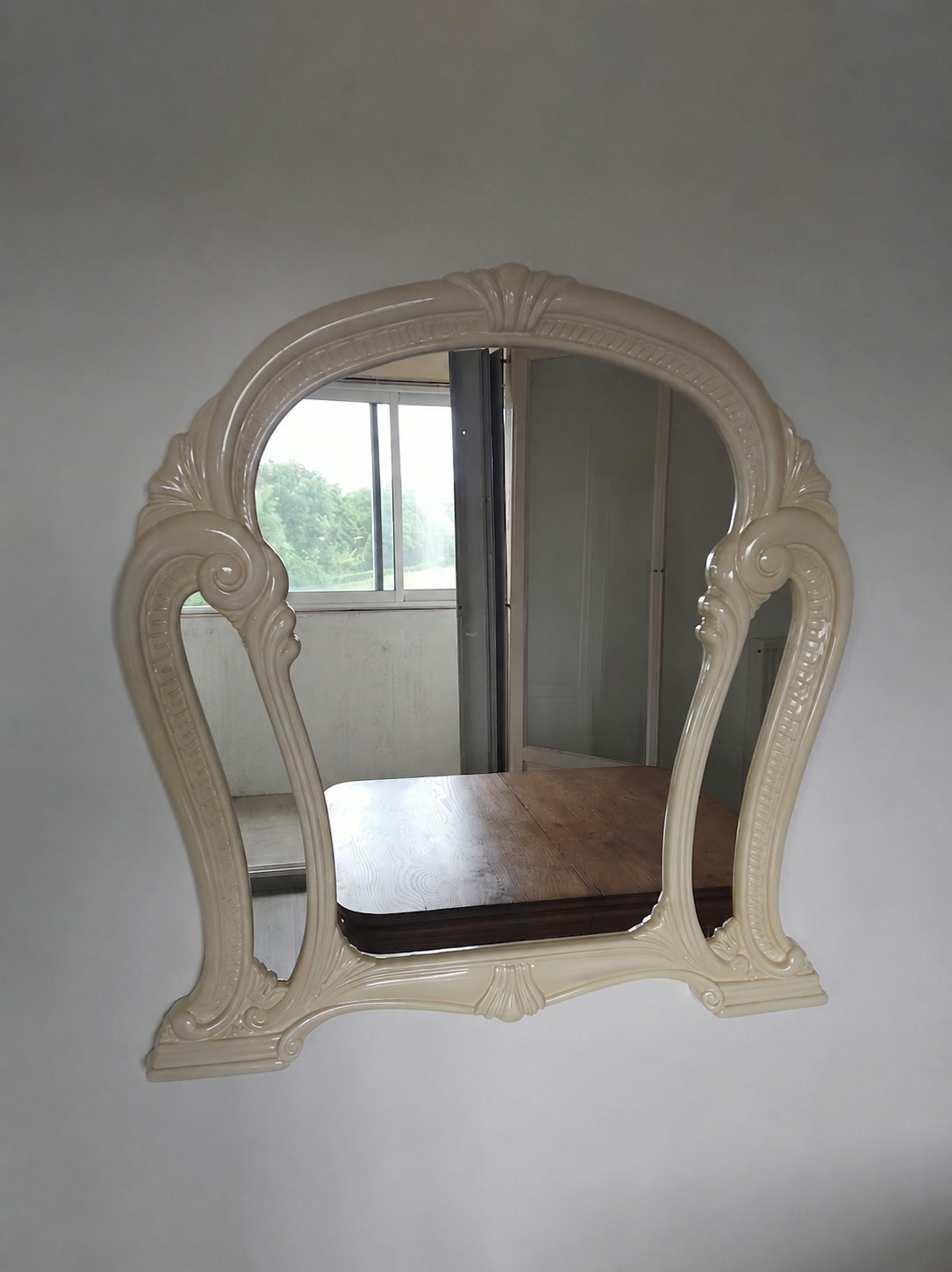 Accrochage d'un miroir mural